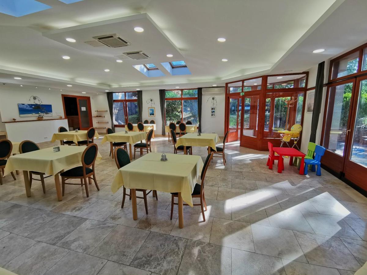 巴拉顿菲赖德 Imola Garden Vendeghaz酒店 外观 照片